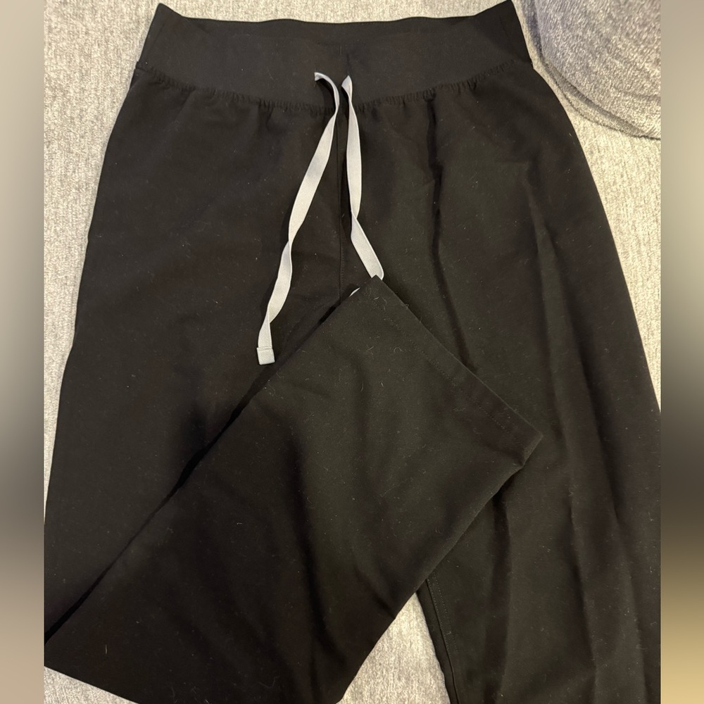 Figs women’s Black Joggers with Gray Drawstring